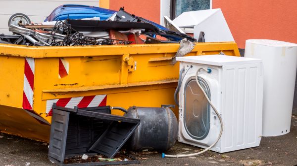Basement Junk Removal in Suwanee