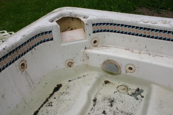 Hot Tub Removal in Suwanee