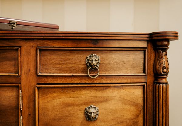Dresser Disposal in Suwanee