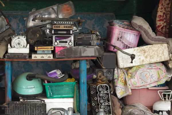 Garage Junk Removal in Suwanee